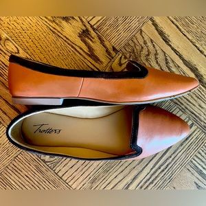 Trotters Slip On - Size 9W